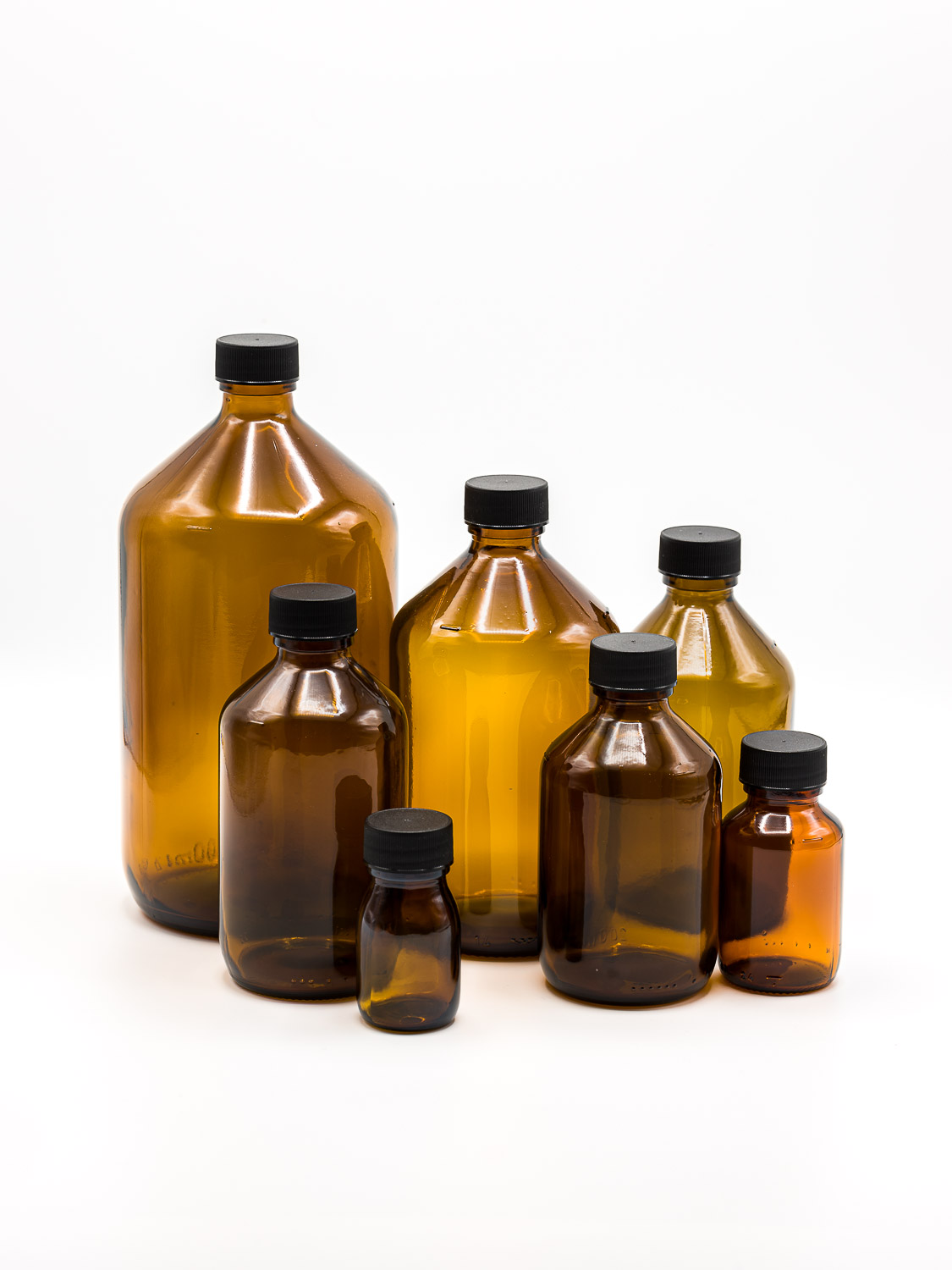 fles bruin glas model VERAL PP + zwarte schroefdop (kleine verpakking)